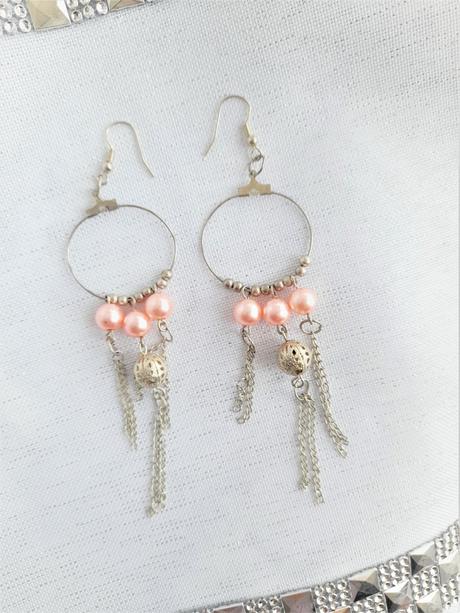 Náušnice s perličkami, 