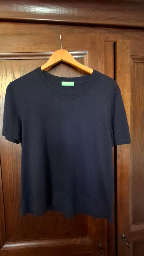 Tmavomodrý rolák s hodvábom m, m