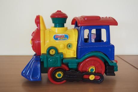 Plastový vláčik, 
