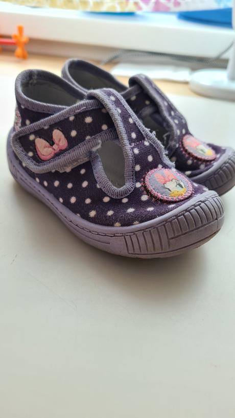 Papučky, disney,23
