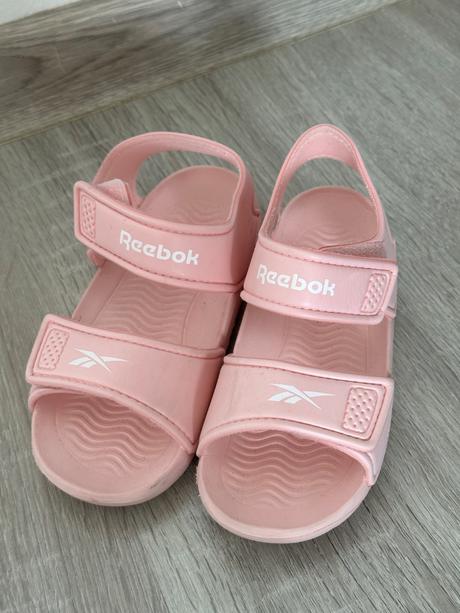 Reebok sandále, reebok,26