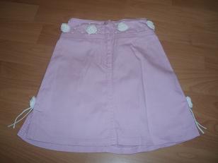 Ružová sukňa, 104