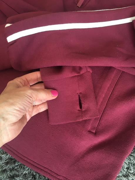 Úžasný komplet v burgundy   152, next,152