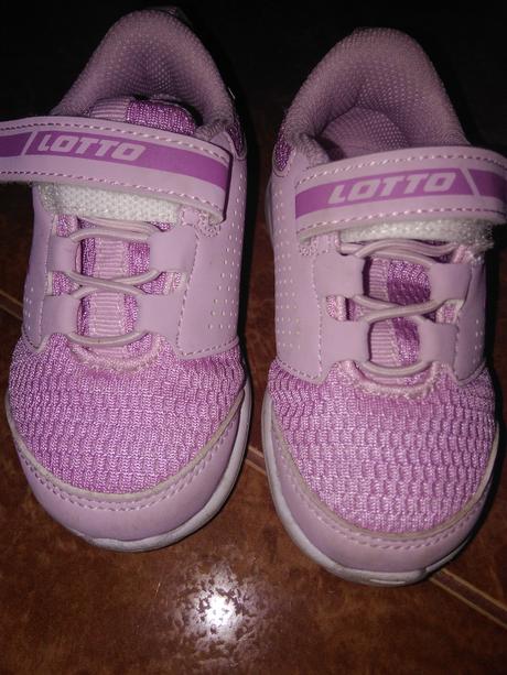 Dievčenské tenisky, lotto,22