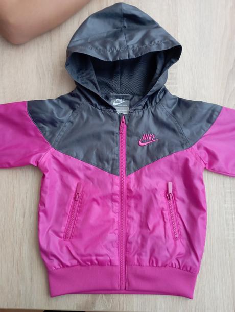 Bundička nike, nike,68