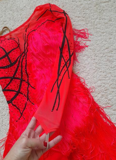 Šaty na spoločenské tance - latino, m