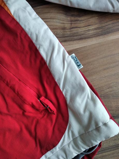 Bunda na lyžovanie, 38