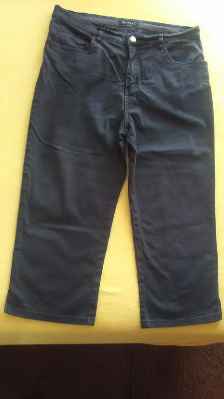 Tmavomodre nohavice veľkosť 42, 42