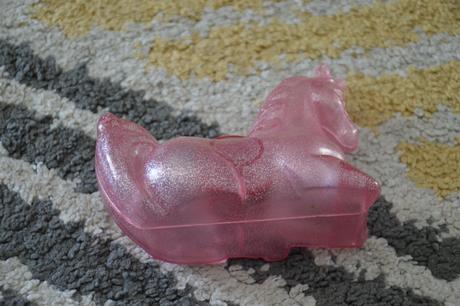 Odvíjač lepiacej pásky jednorožec,