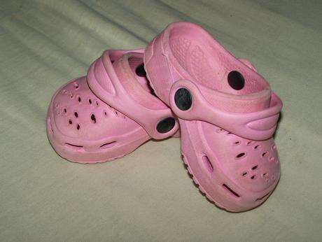 Crosy ružové nosené no nepoškodené, 18