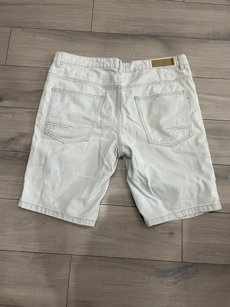 Pánske deravé šortky regular, reserved,36