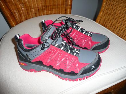 Teniska, alpine pro,37