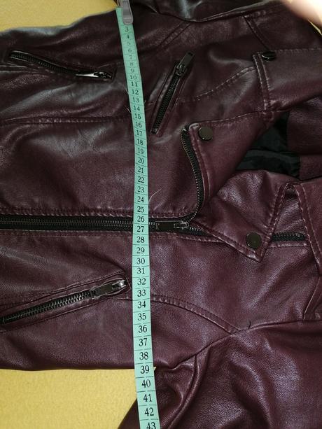 Bundička v koženom vzhľade, reserved,s