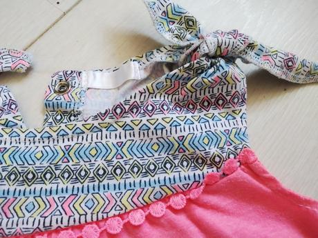 Dievčenské tričko, 86