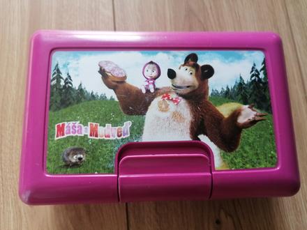 Dóza máša a medveď,