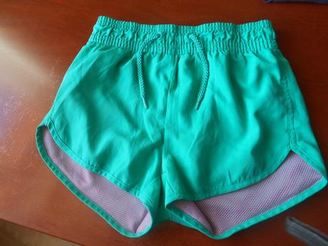 Športové šortky, 128