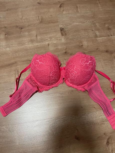 Dámske podprsenky, 85b