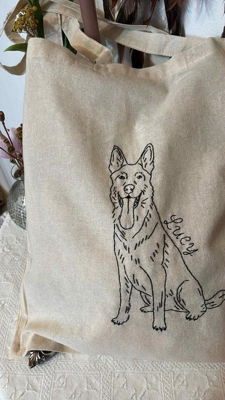 Plátené, ručne vyšívané tašky, 