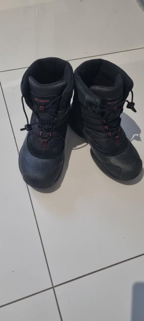 Snehule columbia 37, columbia,37