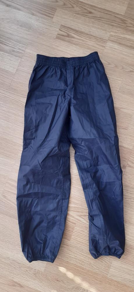 Nohavice do dažďa, quechua,116