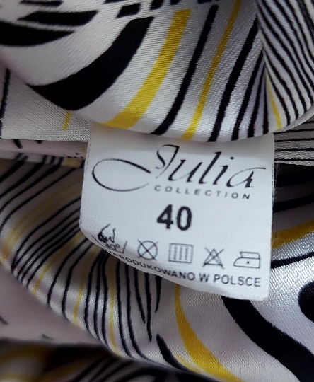 Vzorované lesklé šaty, 40