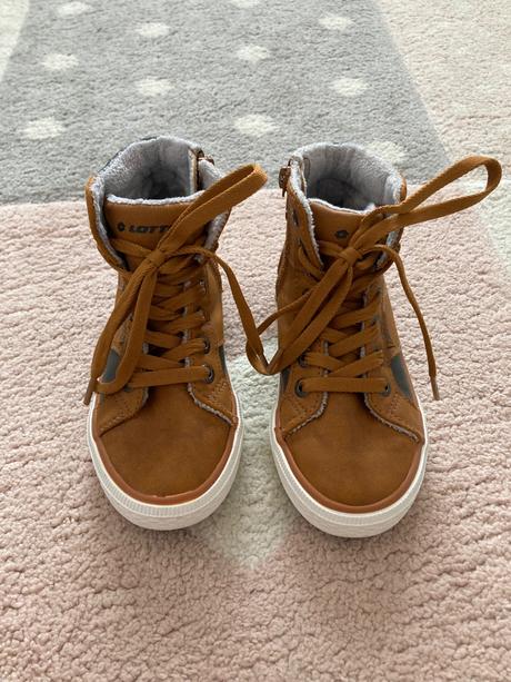 Vysoké zateplené tenisky, lotto,28