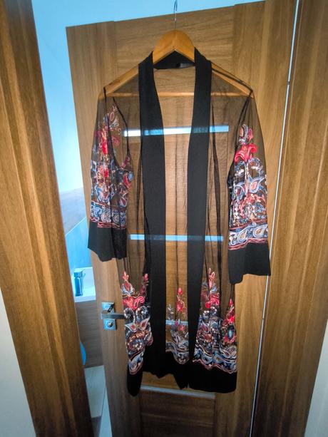 Priesvitný kardigan (kimono) s výšivkou, 