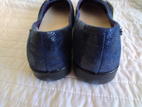 Nenosené topánky, 40