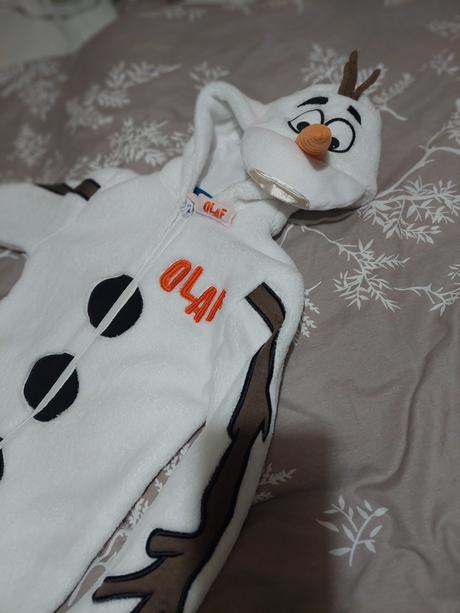 Kostým olaf,