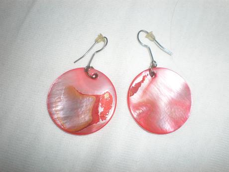Ružové náušnice, 