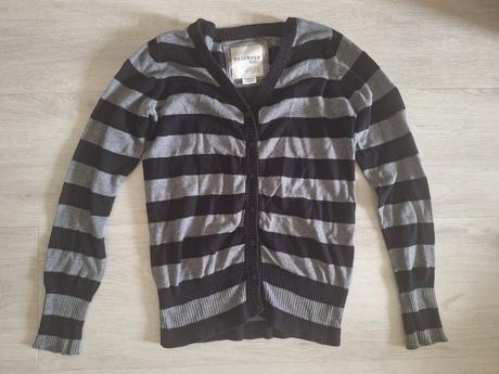 Svetrik, reserved,134