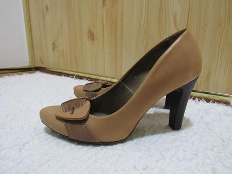 Kožené lodičky, baťa,36