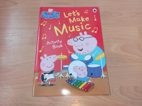 Peppa pig lets make music activity book,