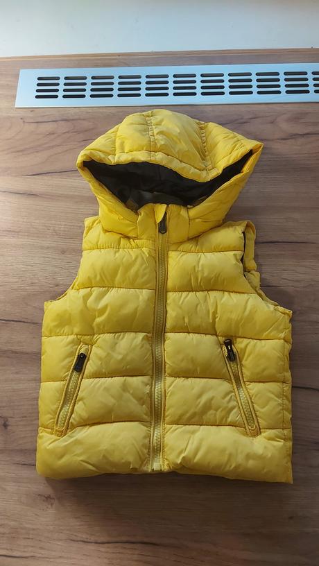 Zara presivana vesta velk.94, zara,98