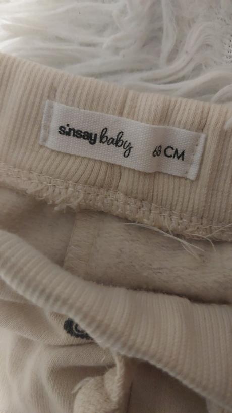 Chlapčenské tepláky, sinsay,74