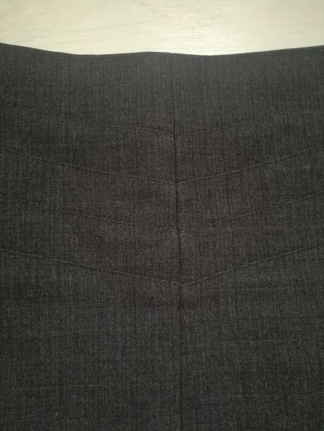 Elegantná sukňa, promod,l