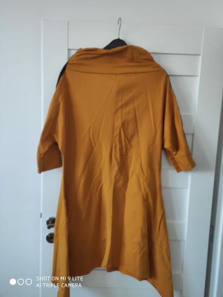 Horcicovo zlte saty,