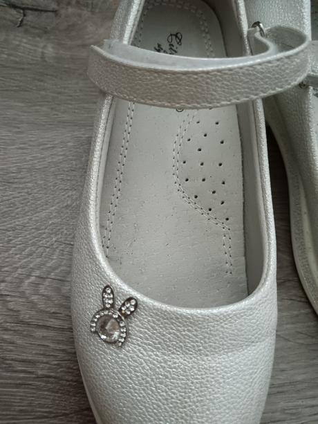 Topánky pre slečnu, 34