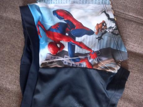 Plavky spiderman +žralok, dopodopo,122