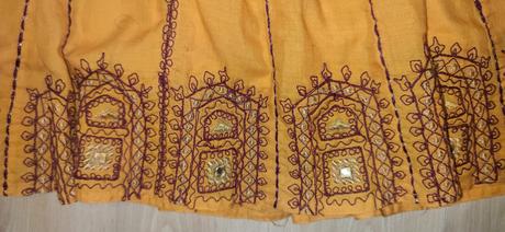 Nádherné šatočky na 2-3r, 98