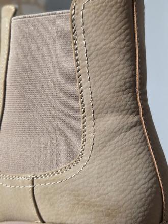 Členkove čižmy, 38