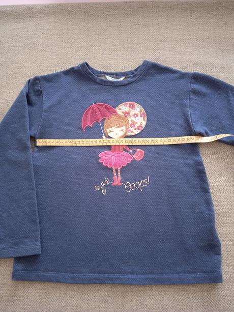 Mikina s dievčatkom s bordovým dáždnikom, mayoral,134