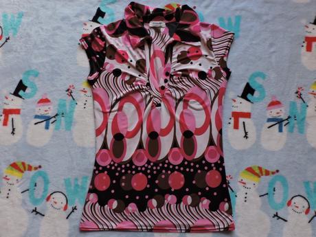 Ružové elastické tričko, s