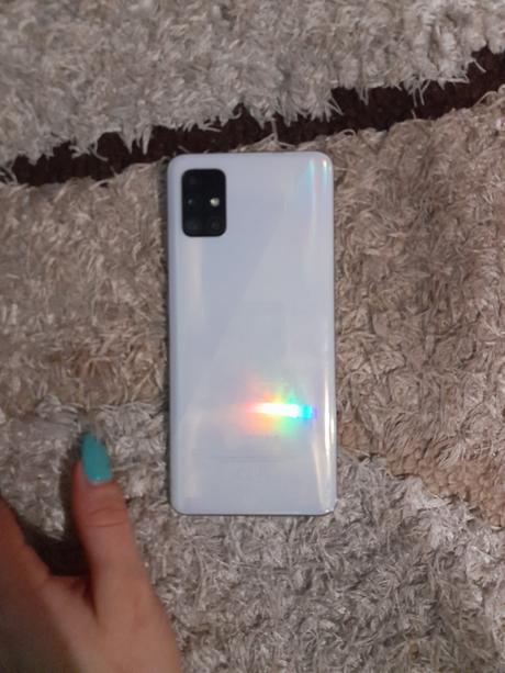 Mobil samsung a51, samsung