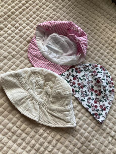 Letný klobúčik a čiapky, sinsay,68