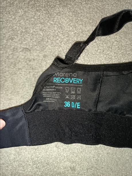 Pooperačna podprsenka, 80d