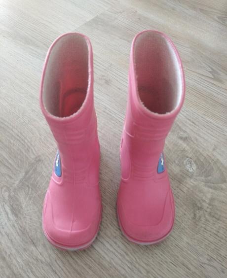 Gumáky v. 22/23, 22