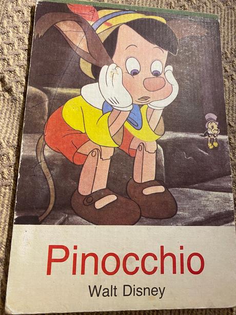 Retro staré leporelo pinocchio walt disney 1990, 