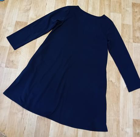 Teplejšie dámske šaty, xl