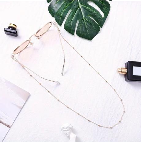 Retro retiazka na okuliare,